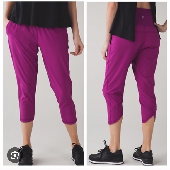 Lululemon Tranquil Crop pants Size 6 - Picture 2 of 4